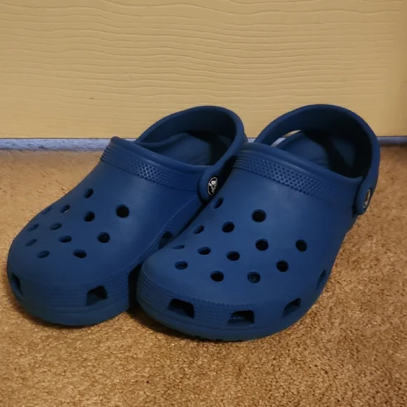 Royal Blue Crocs W 7 M 5 - Picture 5 of 7